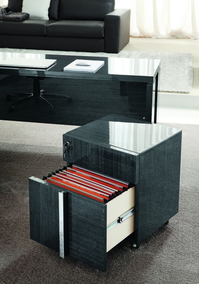 MTC Desk House of Denmark