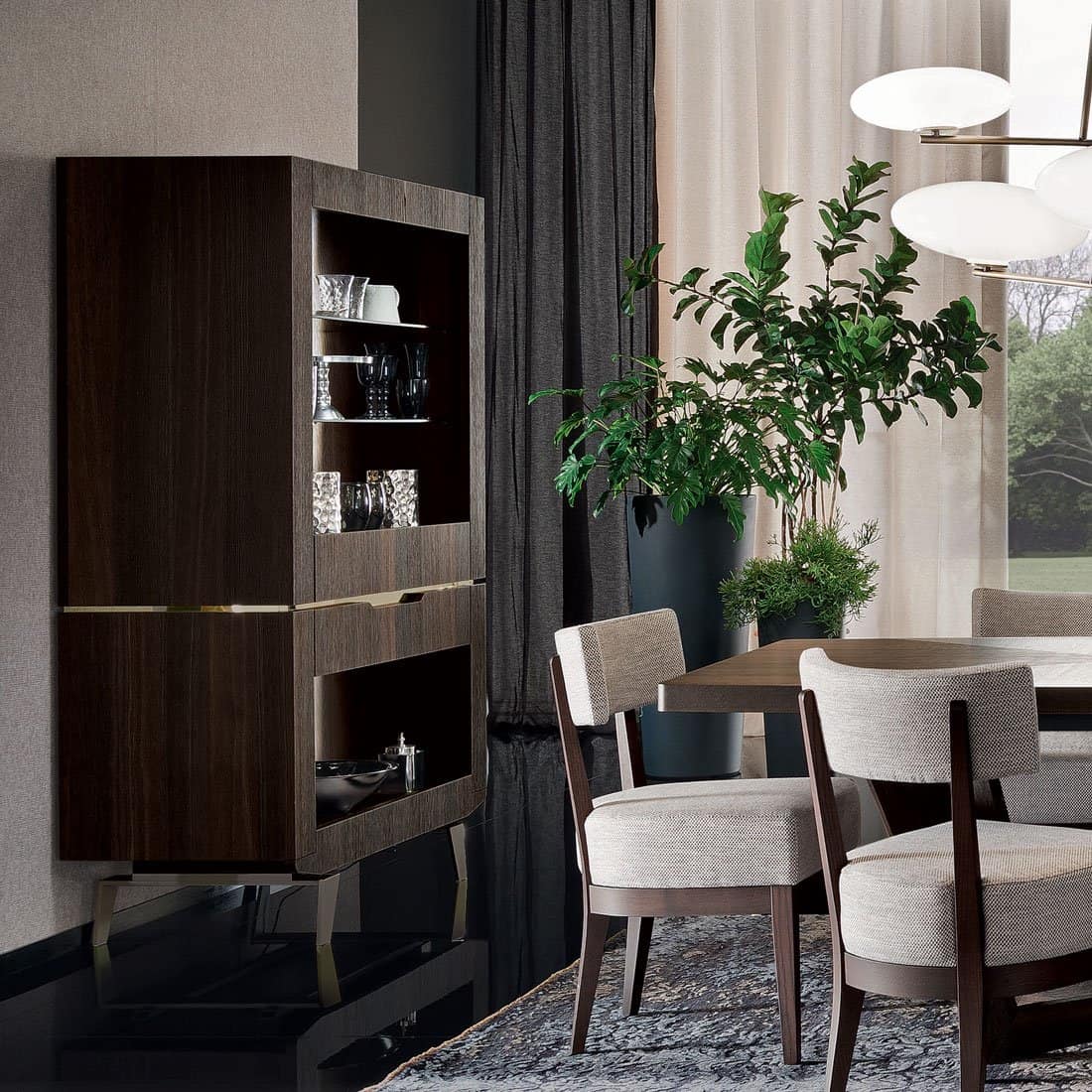 ACD Curio Cabinet House of Denmark