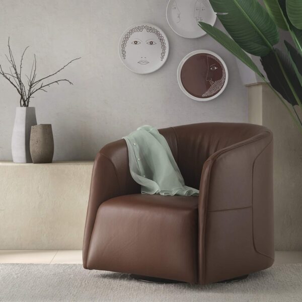 2882 Armchair - Image 4