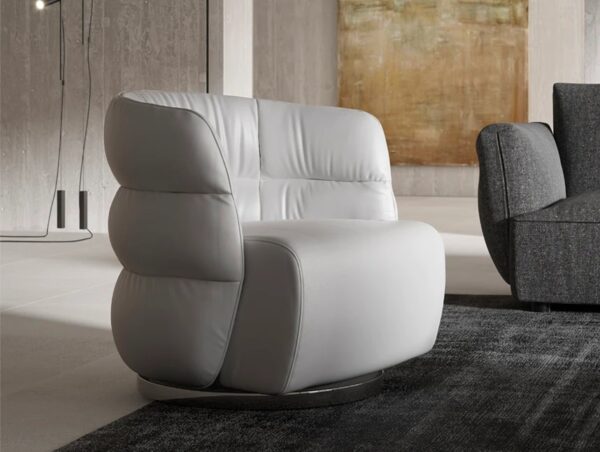 3102 Swivel Chair - Image 4